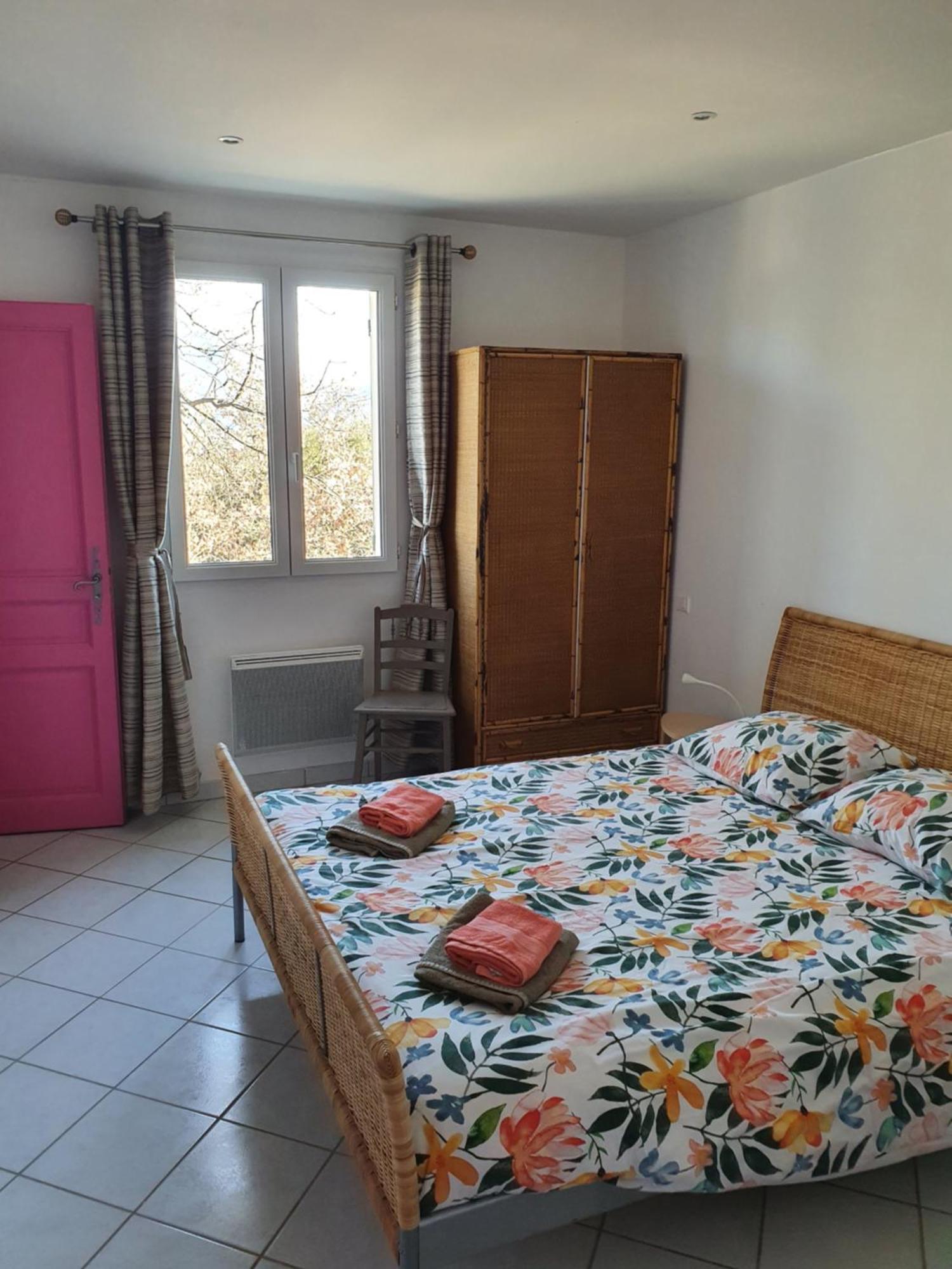 Le Soleil Du Ventoux Villa Entrechaux Kültér fotó